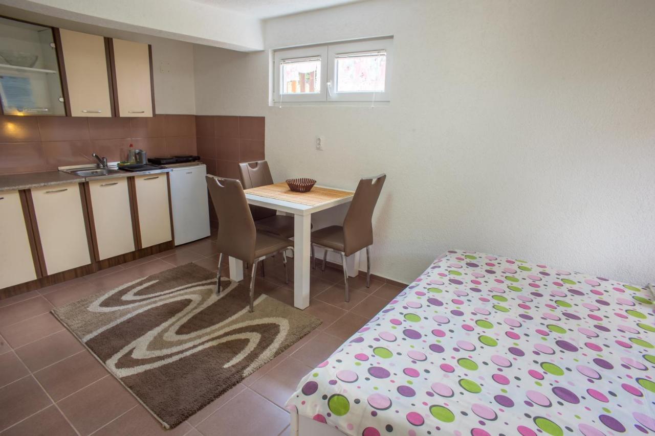 Apartment Dedeic